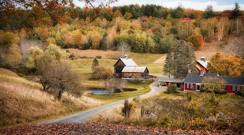 Woodstock houses in fall